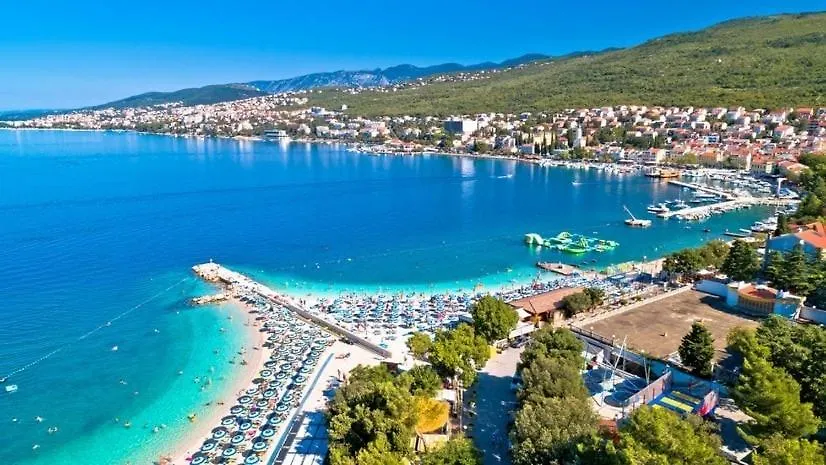 Three-Bedroom Apartment, Center Of Selce Apartament